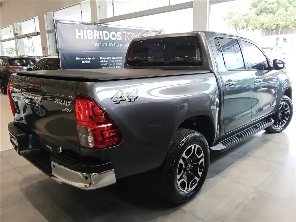 galeria HILUX