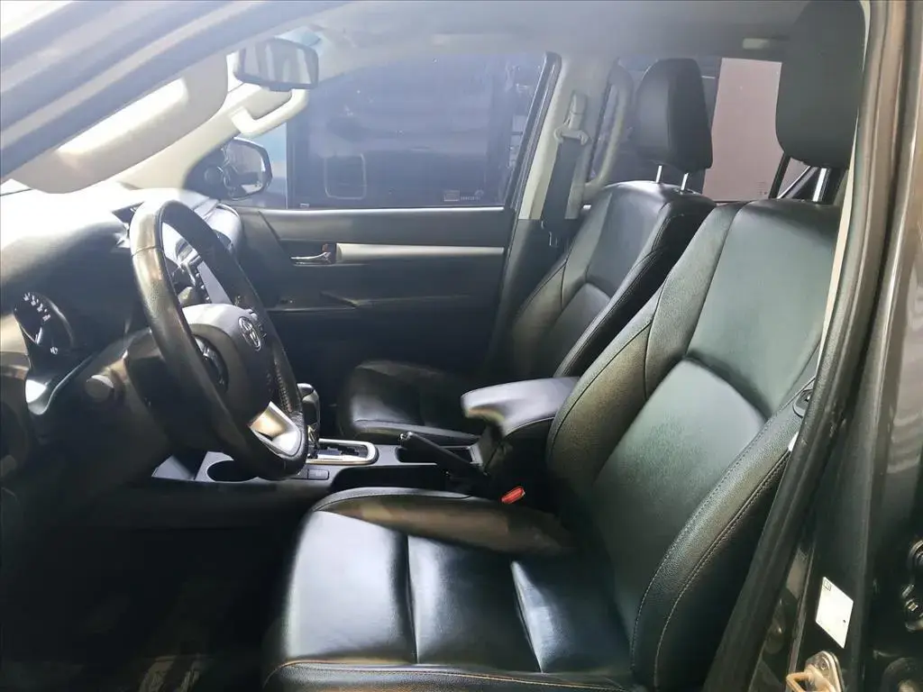 galeria HILUX