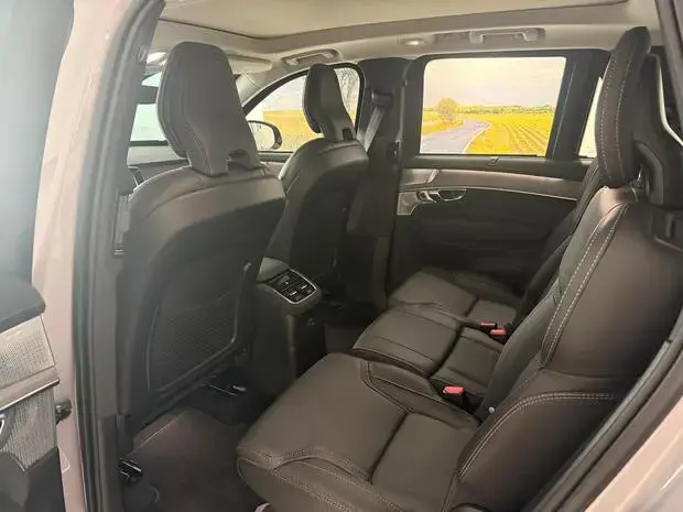 Volvo XC90 Ultra Dark PHEV