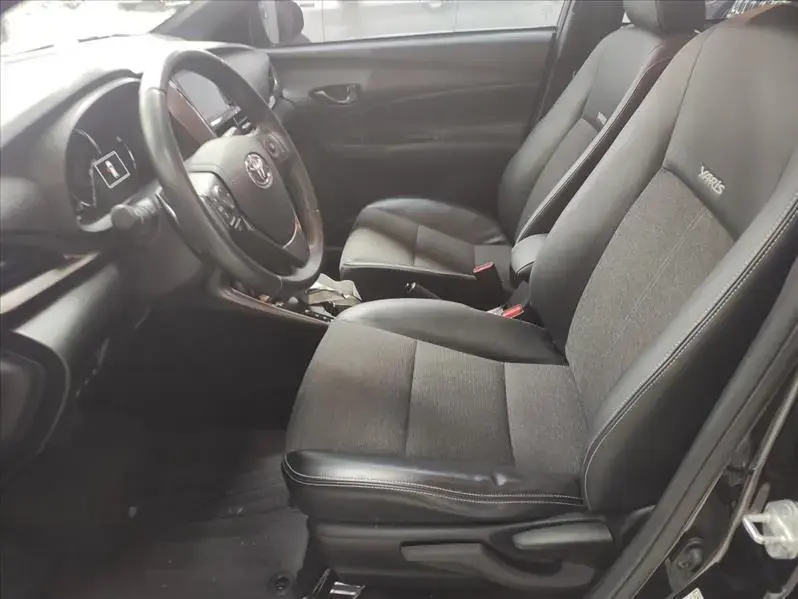 galeria YARIS