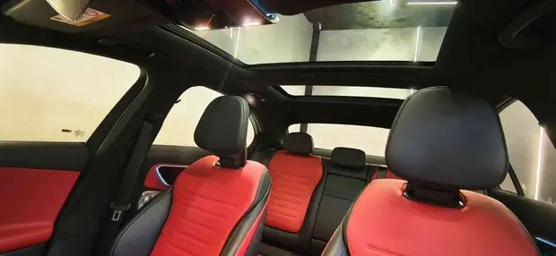 Mercedes Benz C 300 2.0 EQ BOOST HÍBRIDO AMG LINE 9G-TRONIC