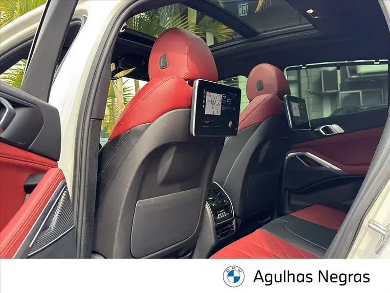 galeria X6