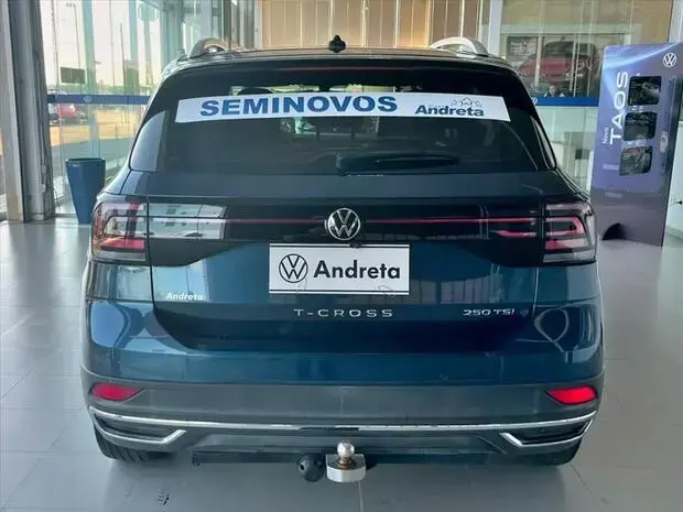 Volkswagen T-CROSS 1.4 250 TSI TOTAL FLEX HIGHLINE AUTOMÁTICO