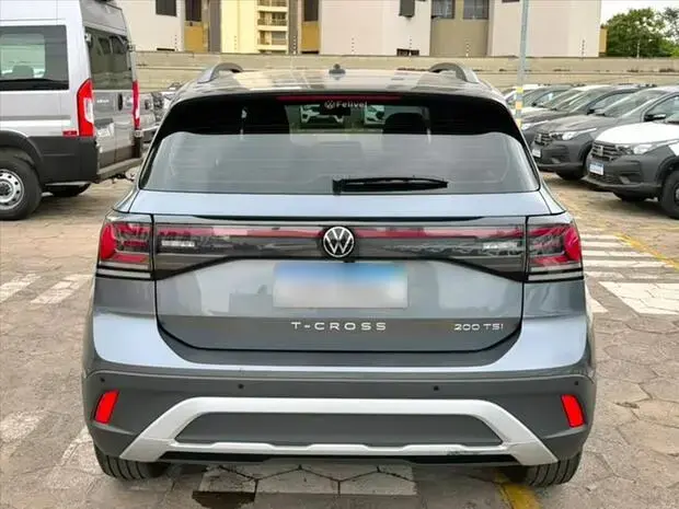 Volkswagen T-CROSS 1.0 200 TSI TOTAL FLEX COMFORTLINE AUTOMÁTICO