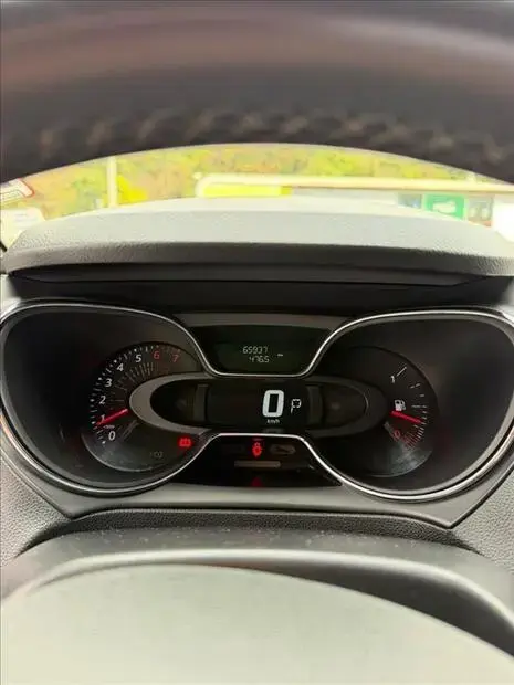 Renault CAPTUR 2.0 16V HI-FLEX INTENSE AUTOMÁTICO