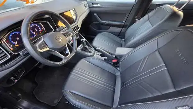 Volkswagen Nivus Highline 200 TSI