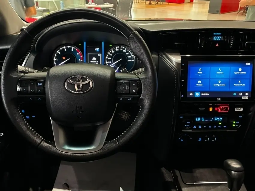 galeria HILUX SW4