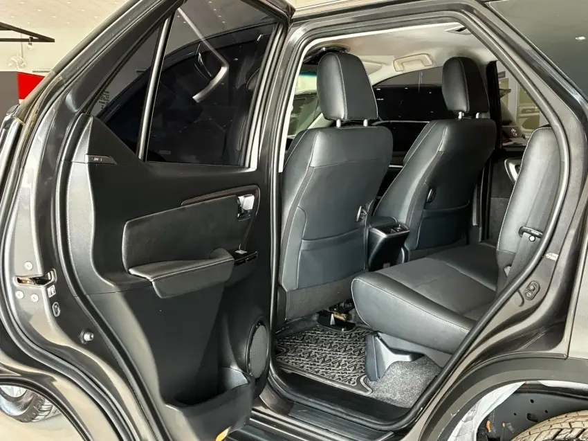 galeria HILUX SW4