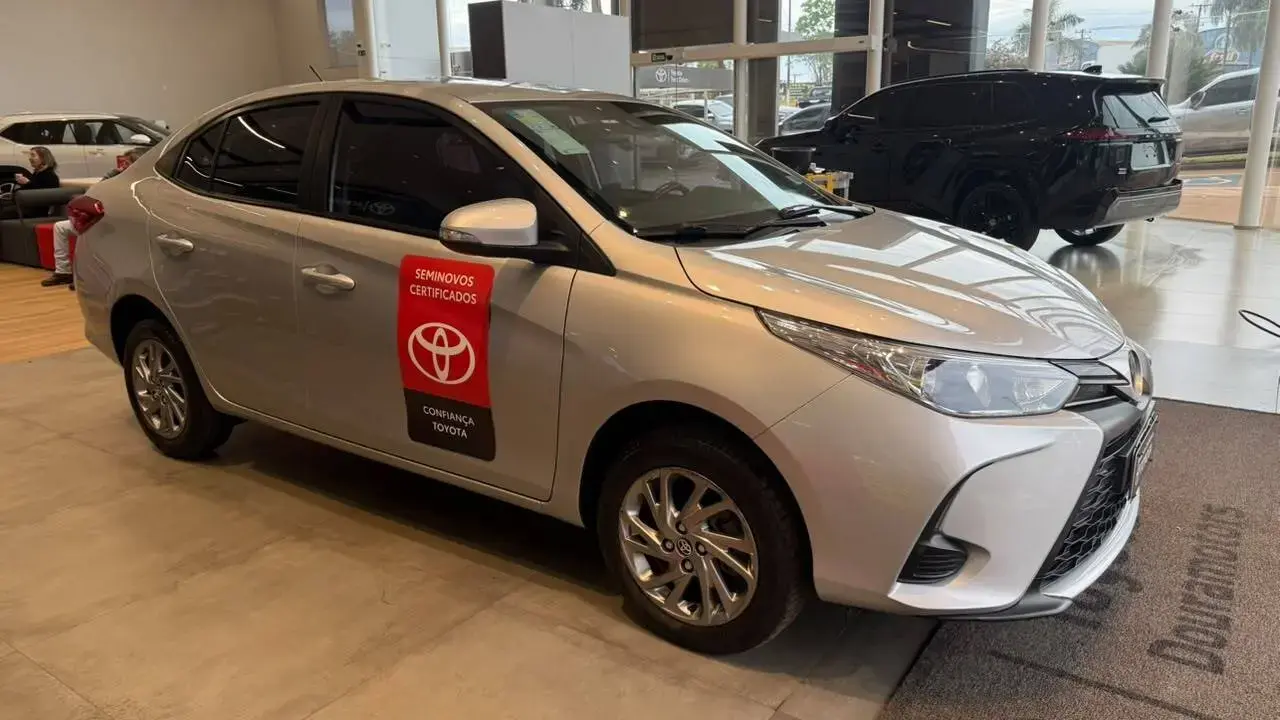 galeria YARIS
