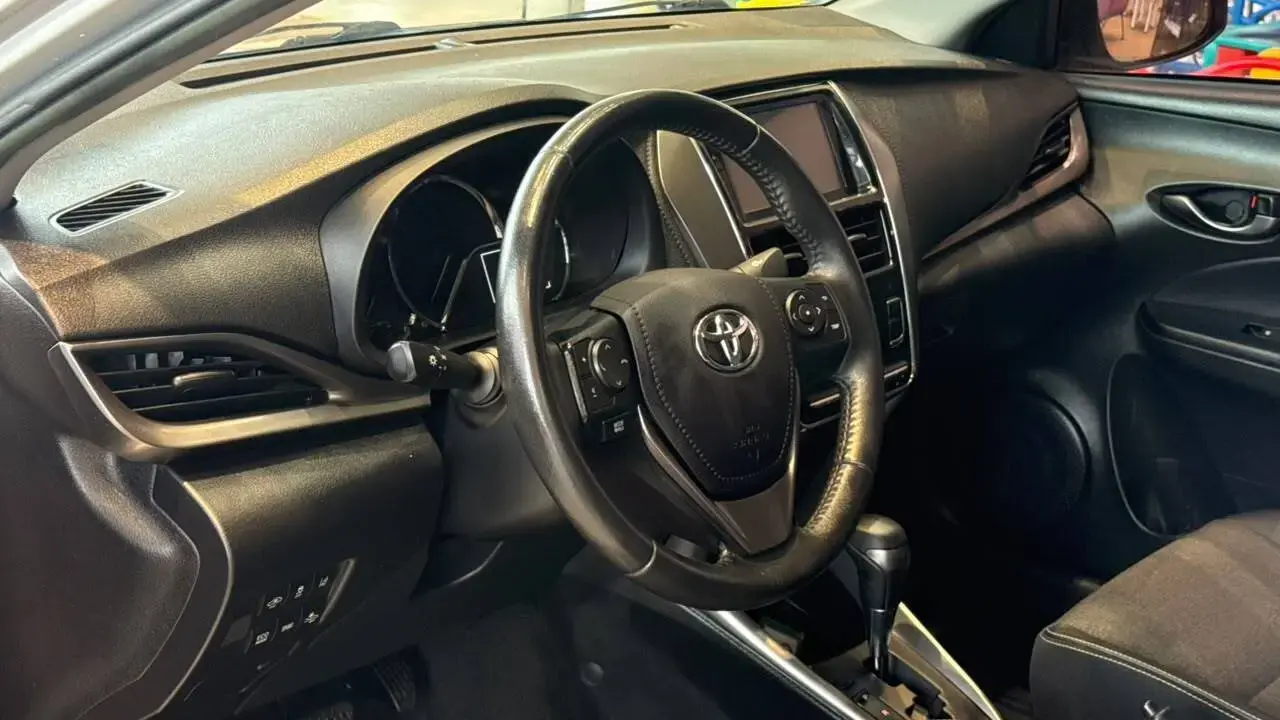 galeria YARIS