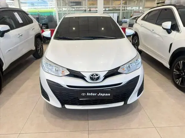 Toyota YARIS 1.3 16V FLEX XL LIVE MULTIDRIVE