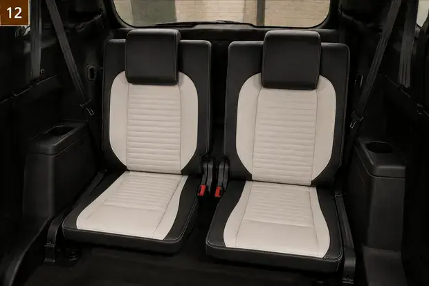 Land Rover DISCOVERY SPORT 2.0 P250 TURBO FLEX R-DYNAMIC SE AUTOMÁTICO