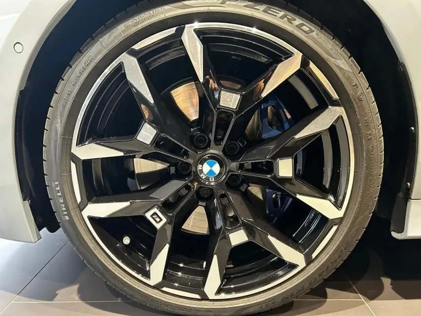 galeria 320i