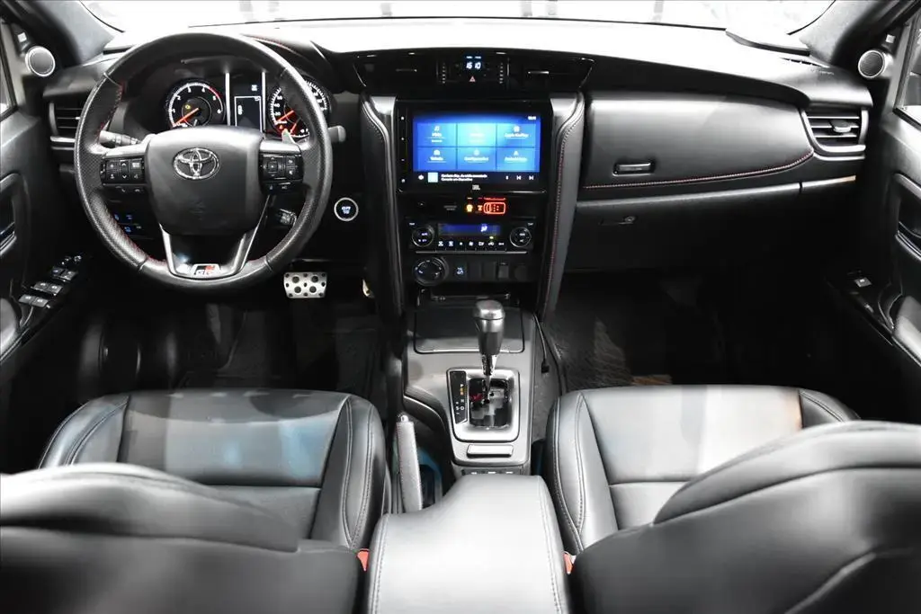 galeria HILUX SW4