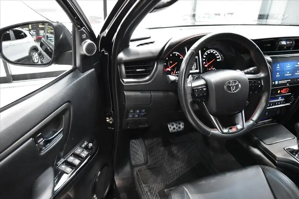 galeria HILUX SW4
