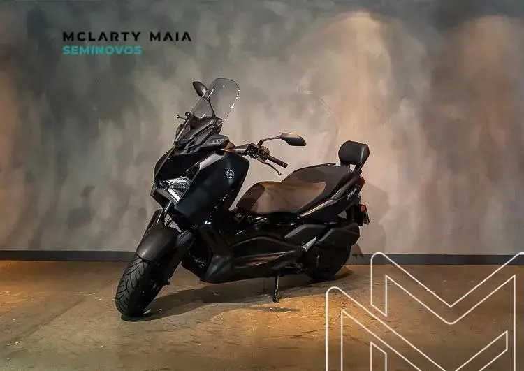 galeria XMAX 250 CONNECTED