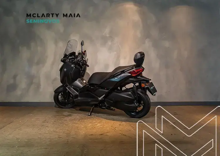 galeria XMAX 250 CONNECTED