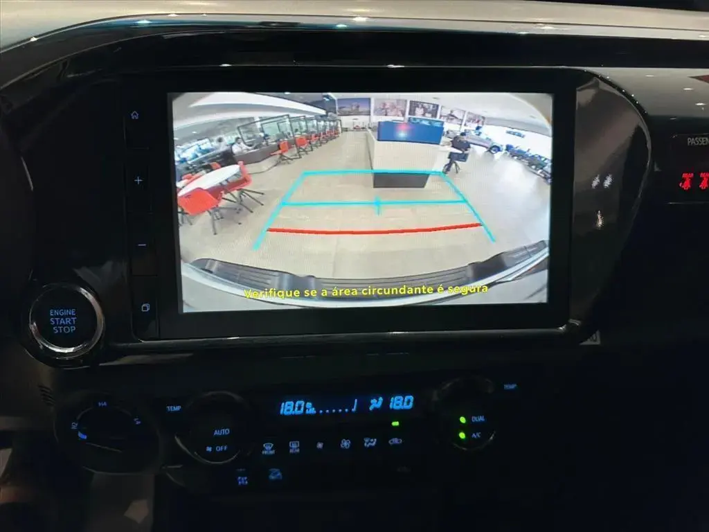 galeria HILUX