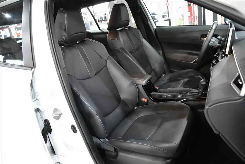 galeria COROLLA CROSS