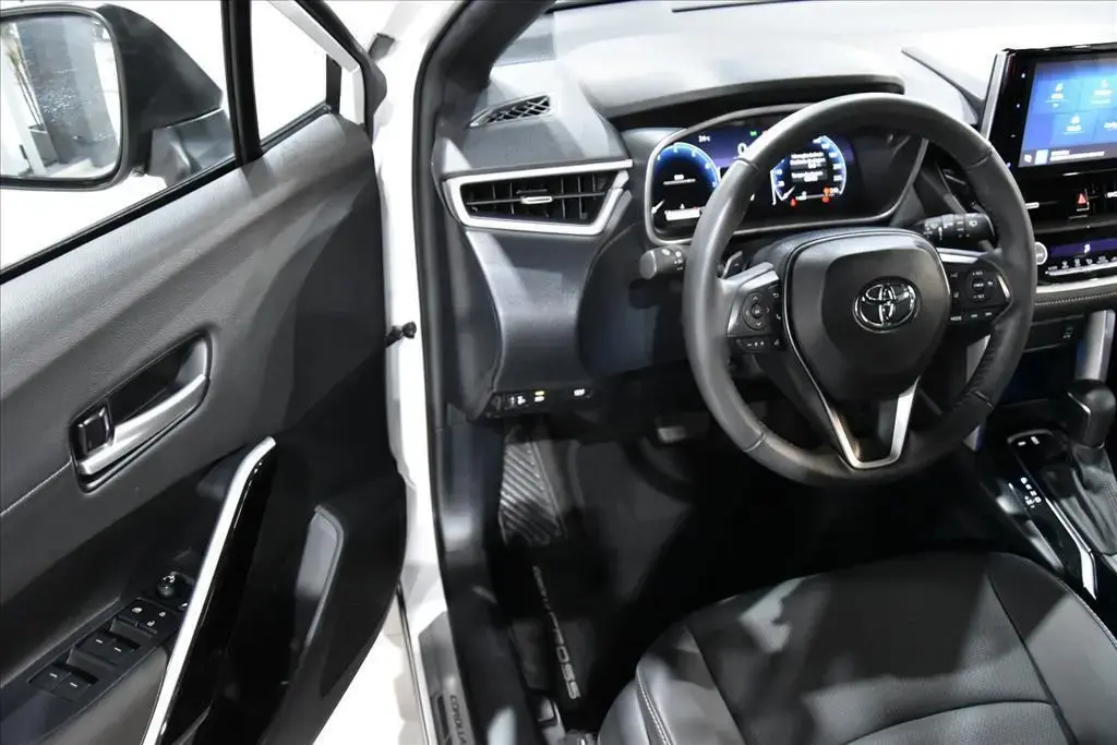 galeria COROLLA CROSS