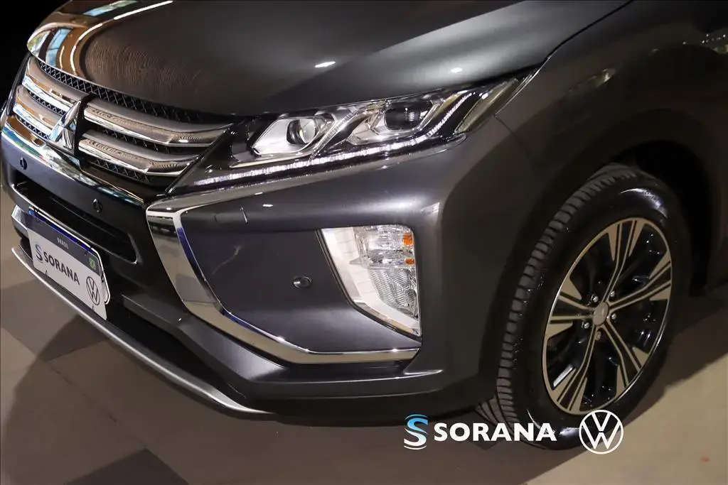 galeria ECLIPSE CROSS