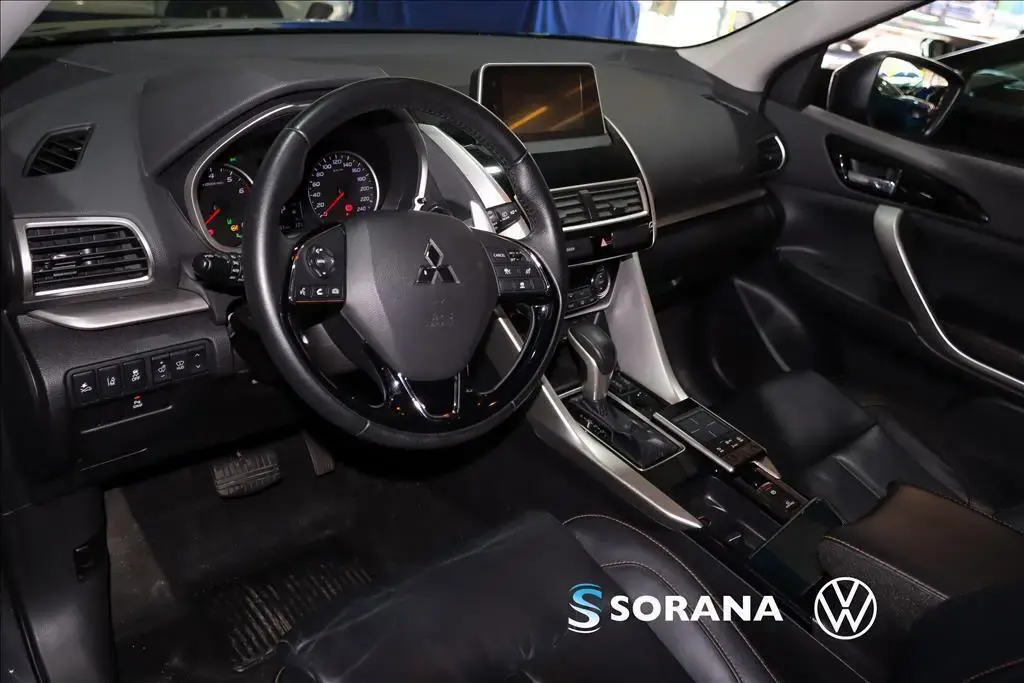 galeria ECLIPSE CROSS