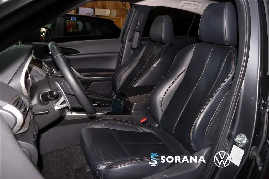 galeria ECLIPSE CROSS