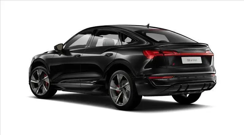 galeria Q8 E-TRON