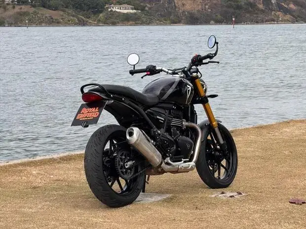 Triumph SPEED 400