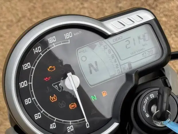 Triumph SPEED 400