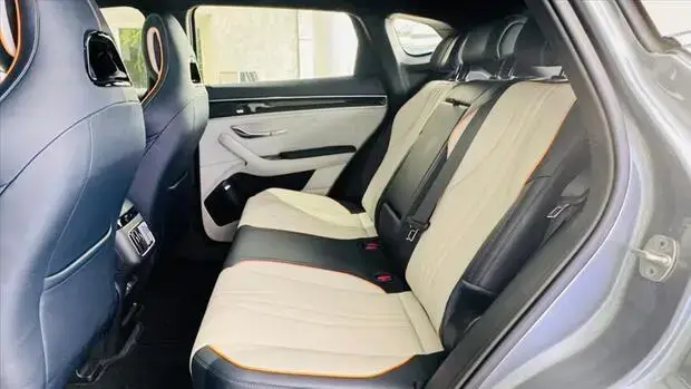 Byd SONG PLUS PREMIUM 1.5 DM-I TURBO HÍBRIDO AWD AUTOMÁTICO