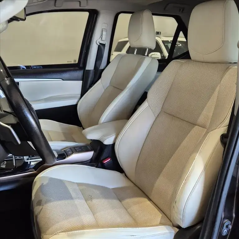 galeria HILUX SW4