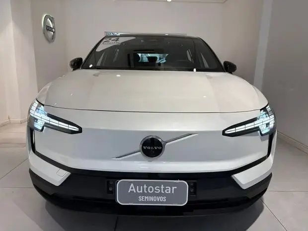 Volvo EX30 Ultra