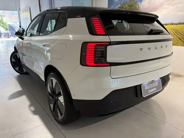 Volvo EX30 Ultra
