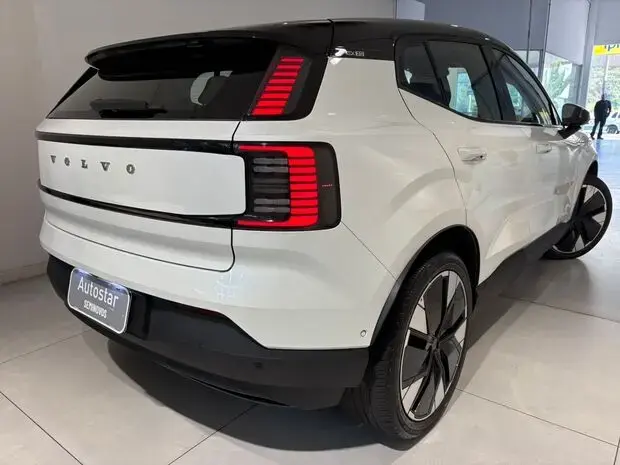 Volvo EX30 Ultra