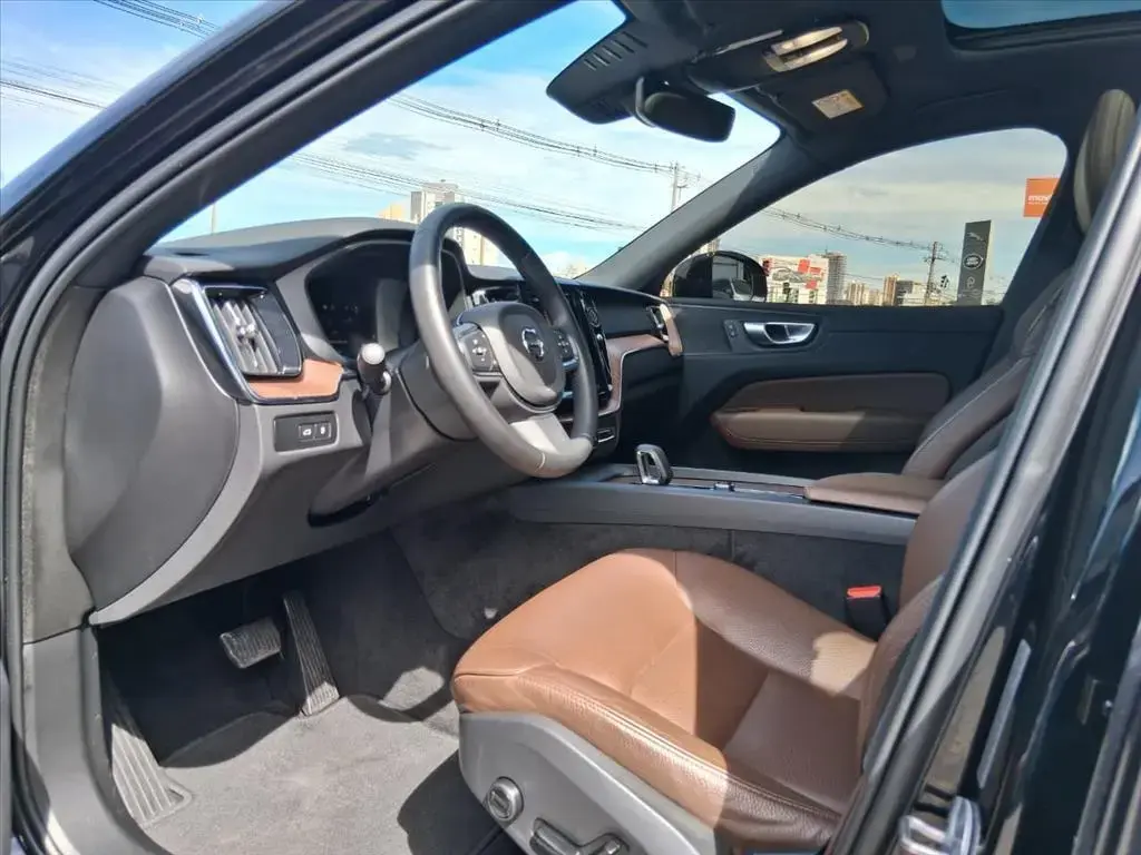 galeria XC60