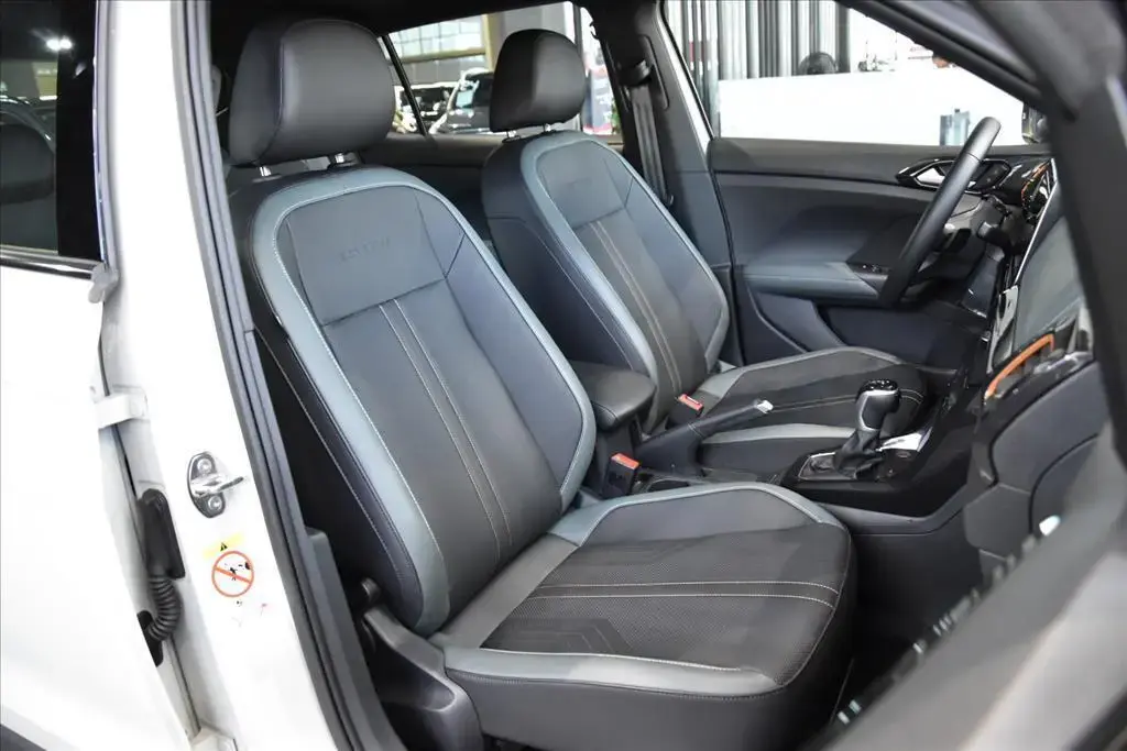 galeria T-CROSS