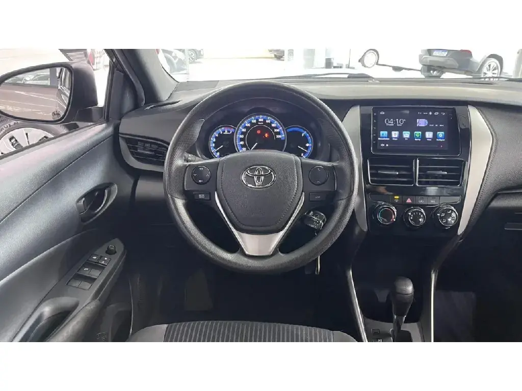 galeria YARIS