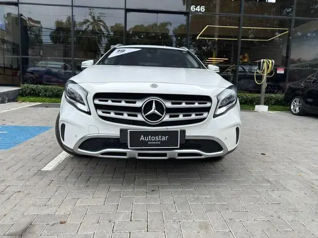 Mercedes Benz GLA 200 GLA 200 1.6 Style