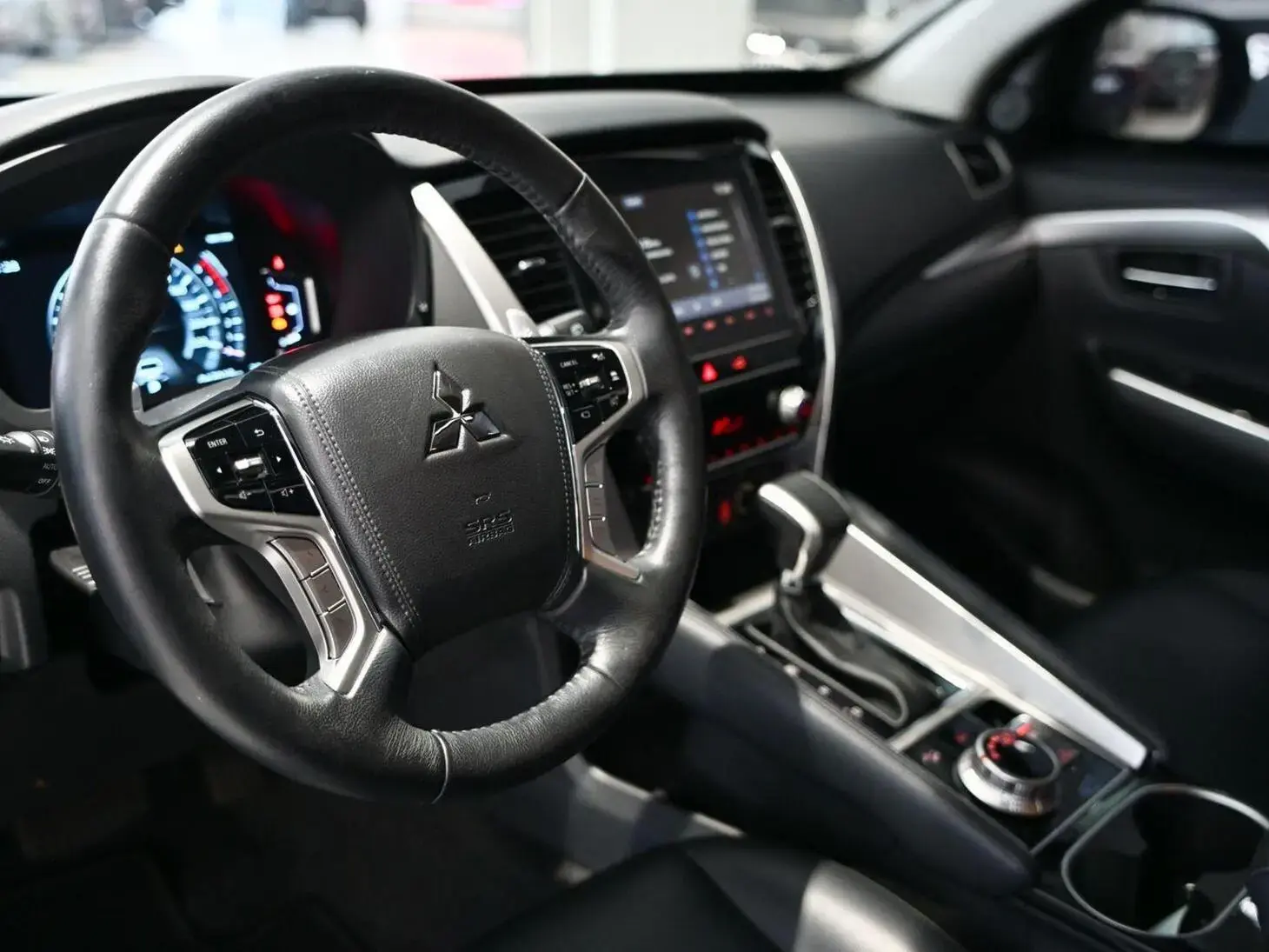 galeria Pajero Sport