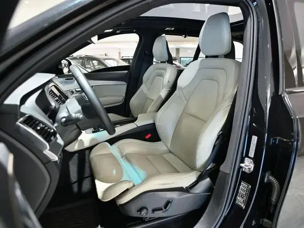 Volvo XC90 R-Design 2.0 (Híbrido)