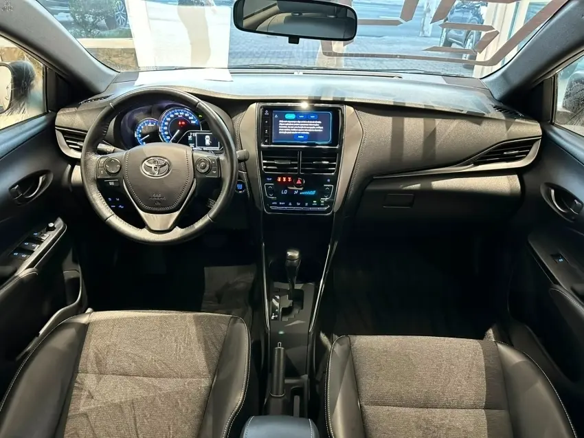 galeria YARIS