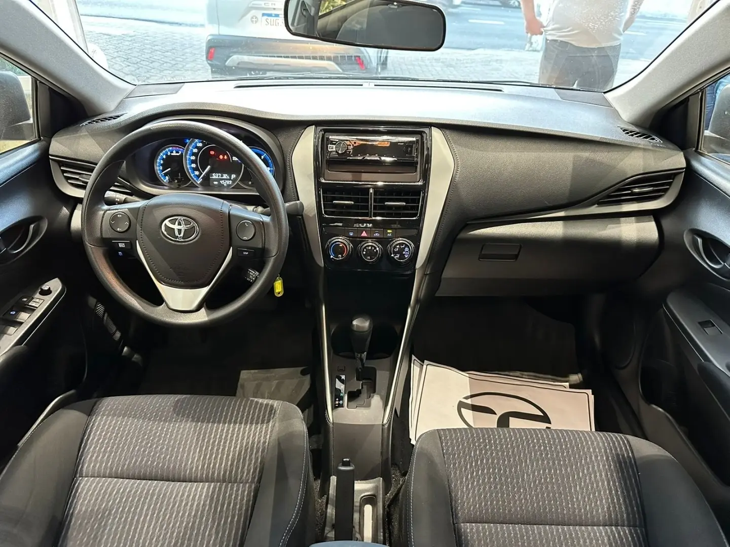 galeria YARIS