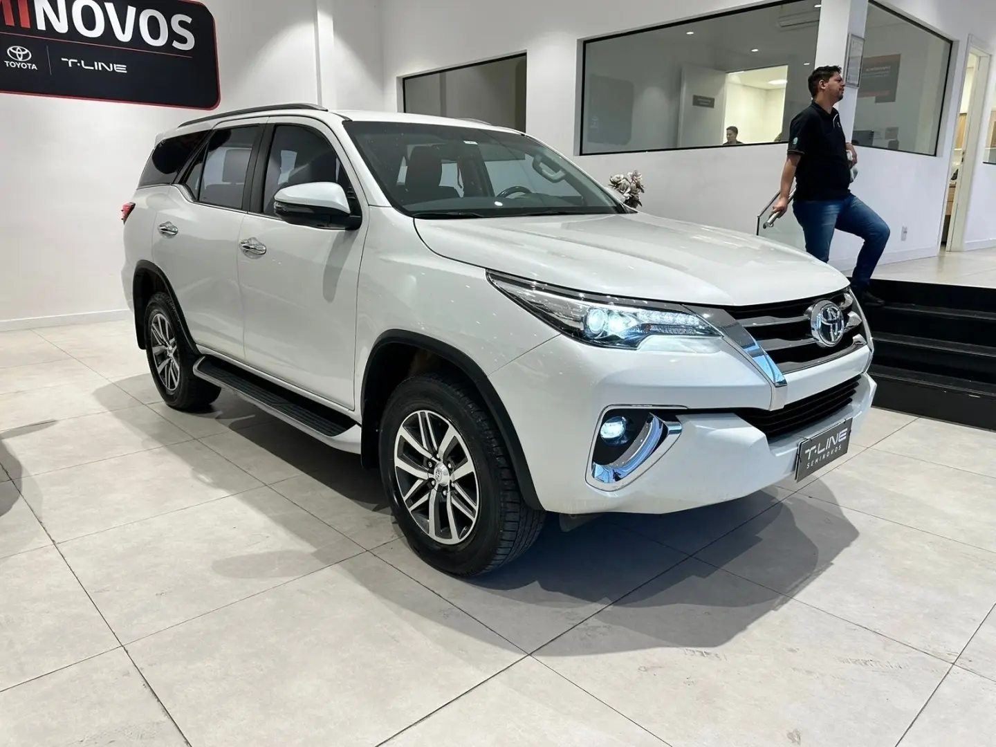 galeria HILUX SW4