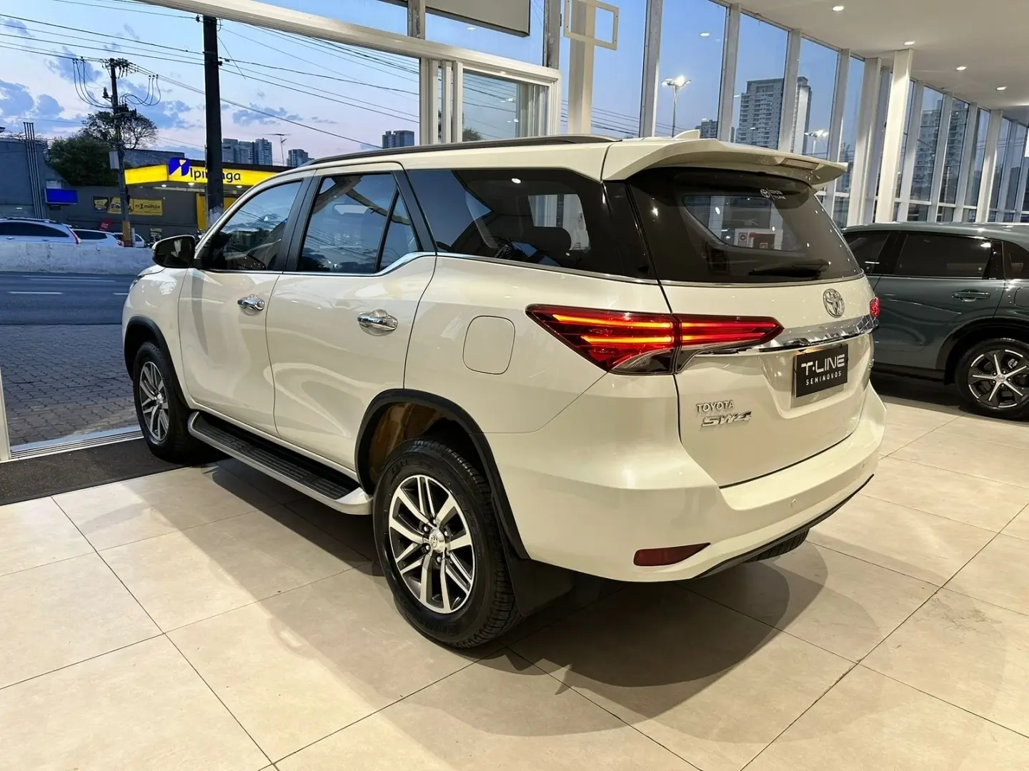 galeria HILUX SW4