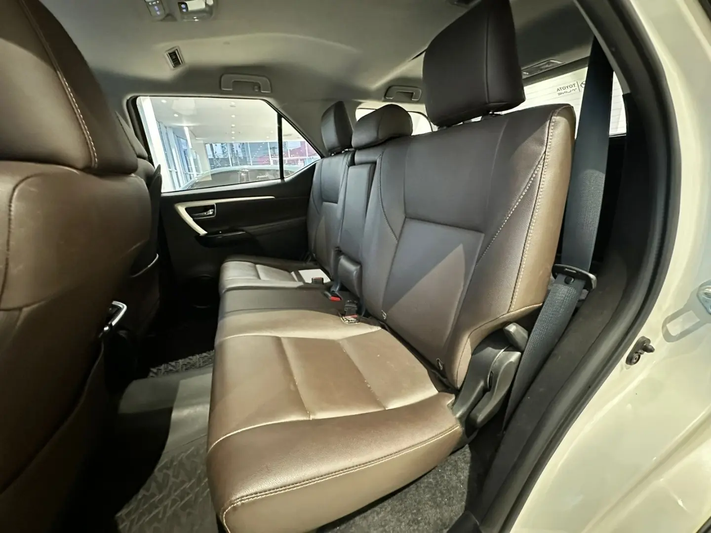 galeria HILUX SW4
