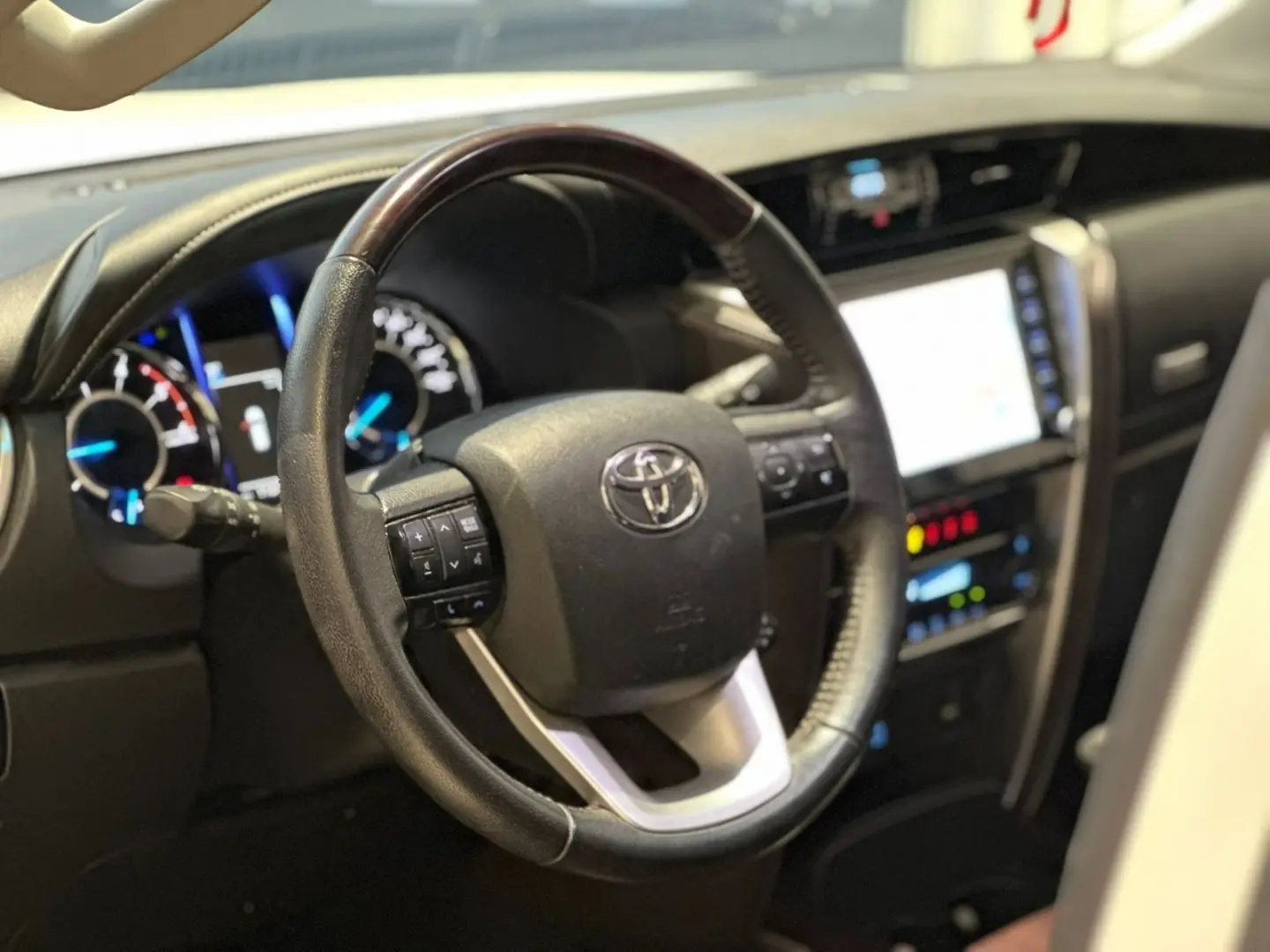 galeria HILUX SW4