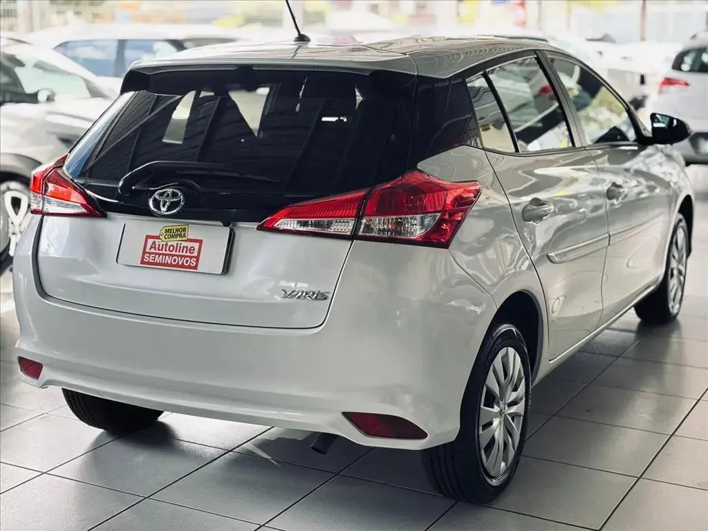 galeria YARIS