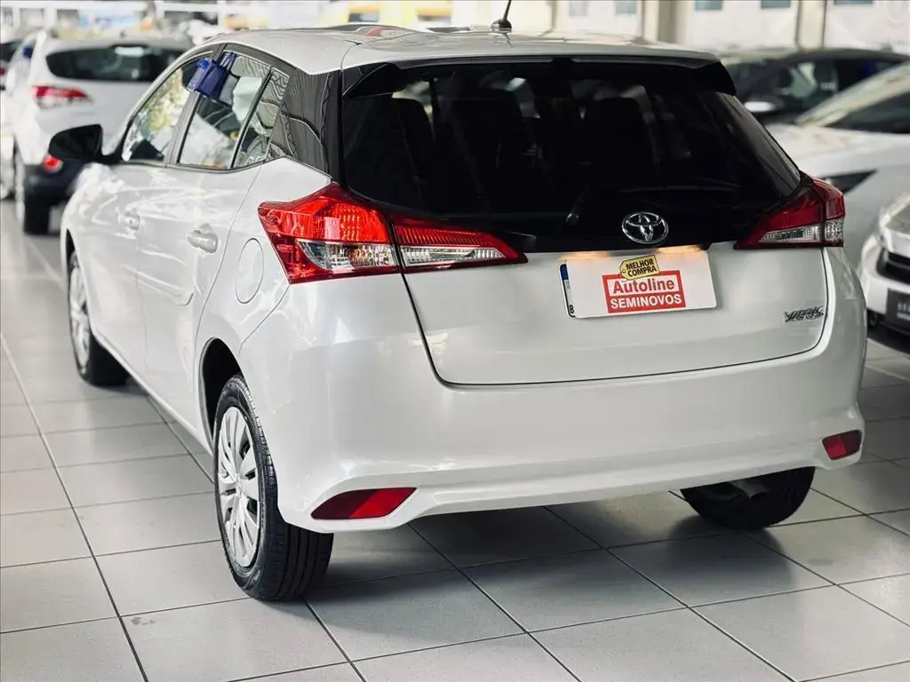 galeria YARIS
