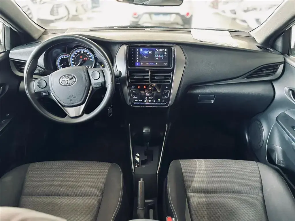 galeria YARIS